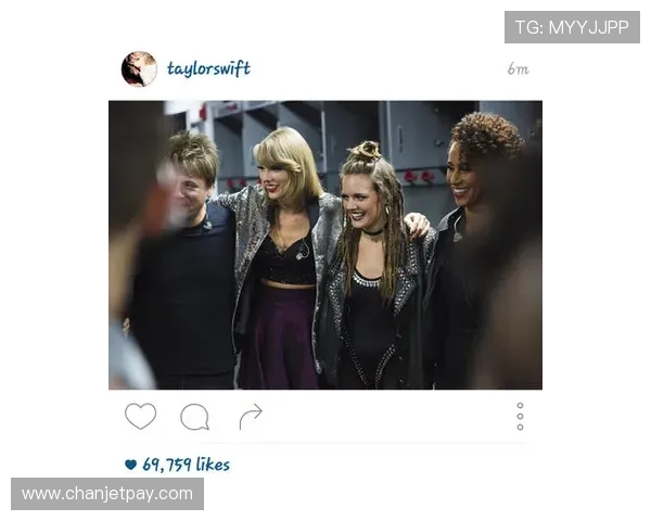 皮尔斯与女主持探讨禁忌话题引发热议是否应该尝试男友的私密行为