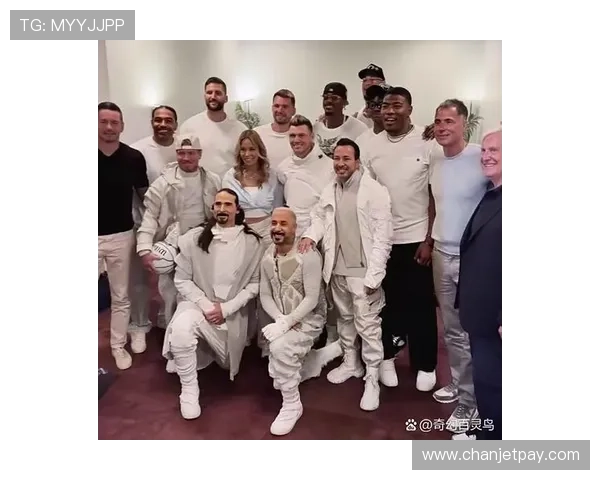 阿里纳斯谈三球纹身影响形象强调即使老詹也需遮掩纹身拍广告